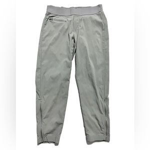 ATHLETA Size 4P Mod Trekkie Crop Pants Gray Zip Ankle Elastic Waist 291743